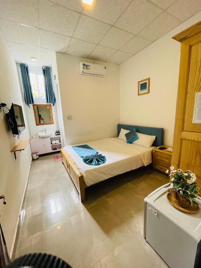 Shark Hostel Hué Eksteriør billede